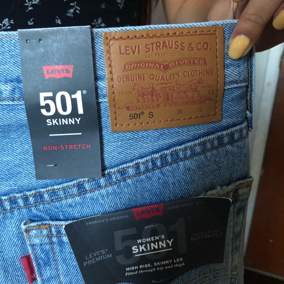 501 levis - Picture 3 of 4